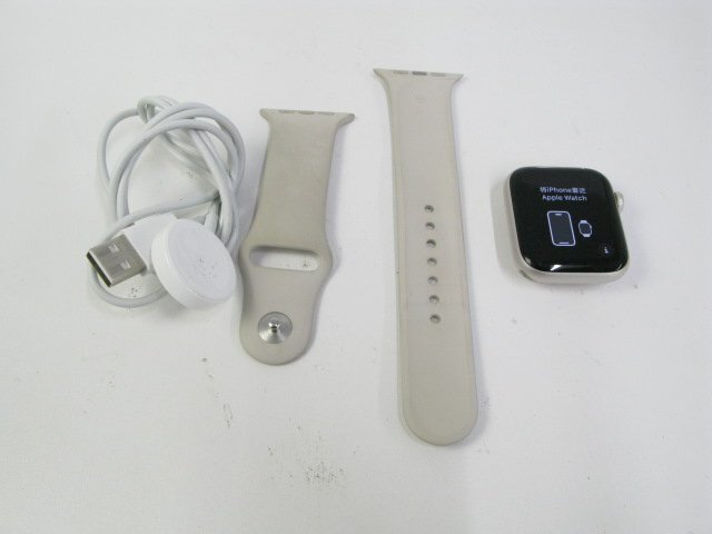 良品 AppleWatch SE (第2世代) GPS 44mm 32GB スターライトアルミニウム A2723 MRE53J/A 【S0994】拍卖