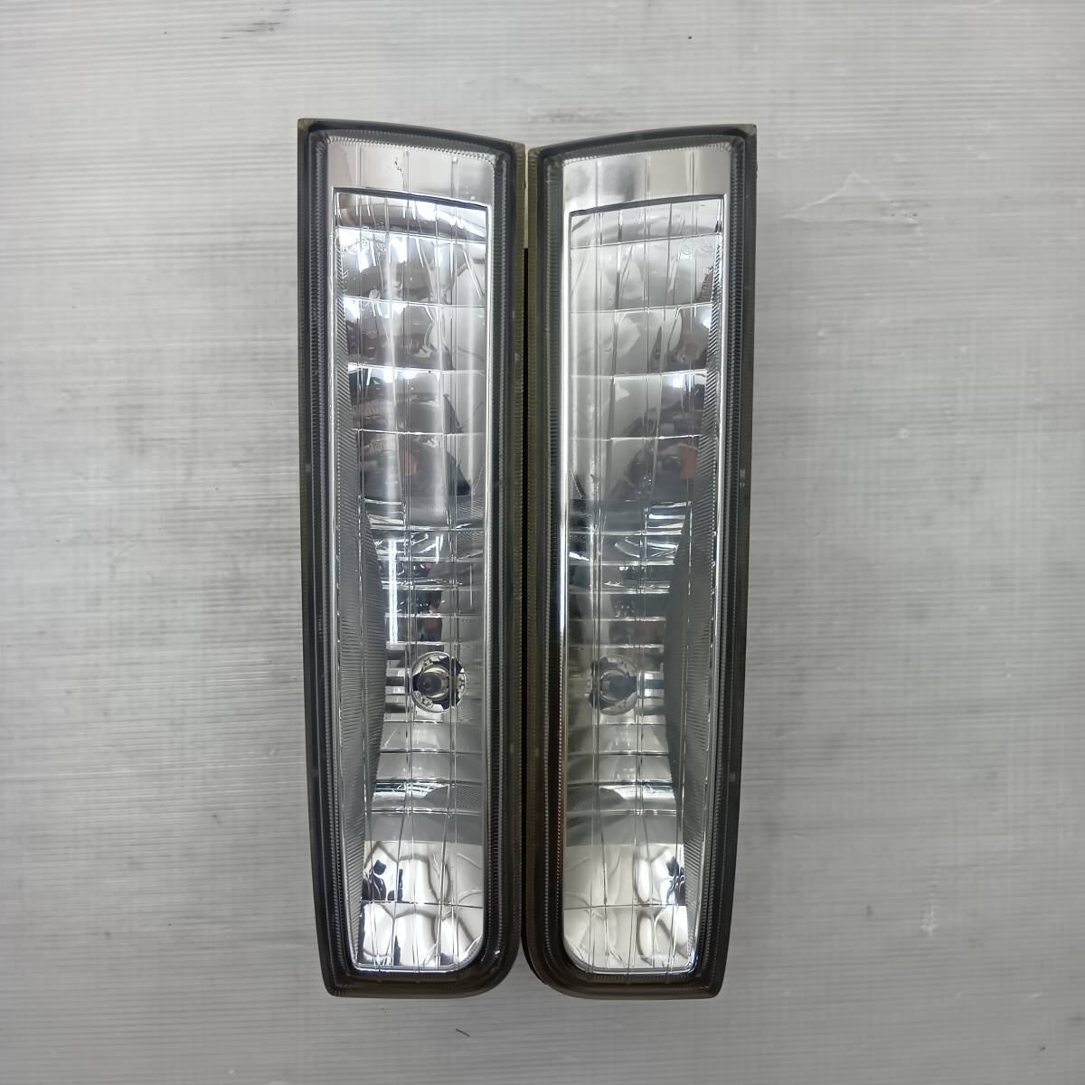 売り切り ダイハツ タント カスタム X DBA-L375S 純正 フォグランプ フォグライト レンズ 左右セット コイト KOITO 114-51943 W3E3Z2188拍卖