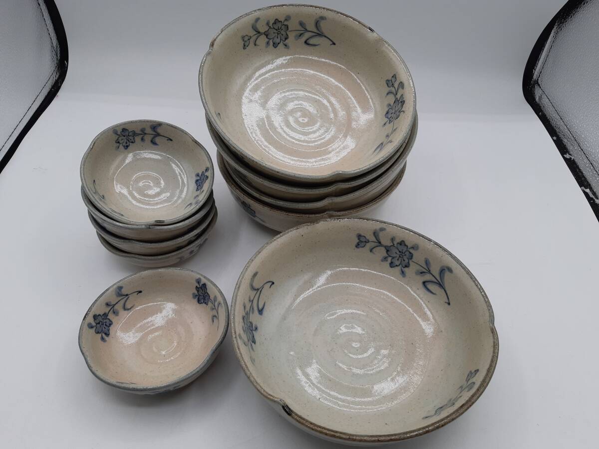 【管⑲】たち吉 刺身揃 醤油皿付き 染付輪花 5客分 和皿拍卖