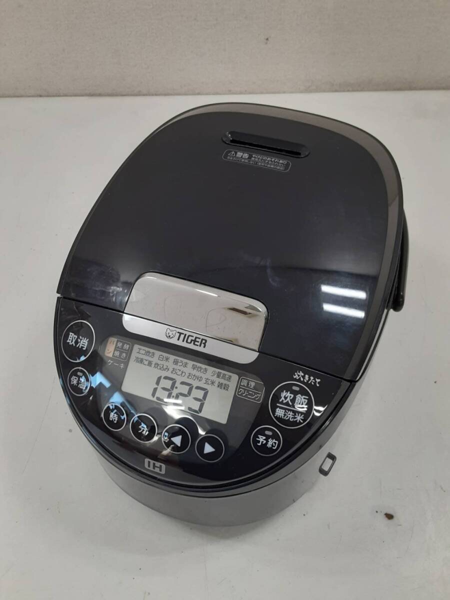 【10763 い】 JPW-Y100 TIGER タイガー IH 炊飯器 ジャー 2025年製 清掃済み拍卖