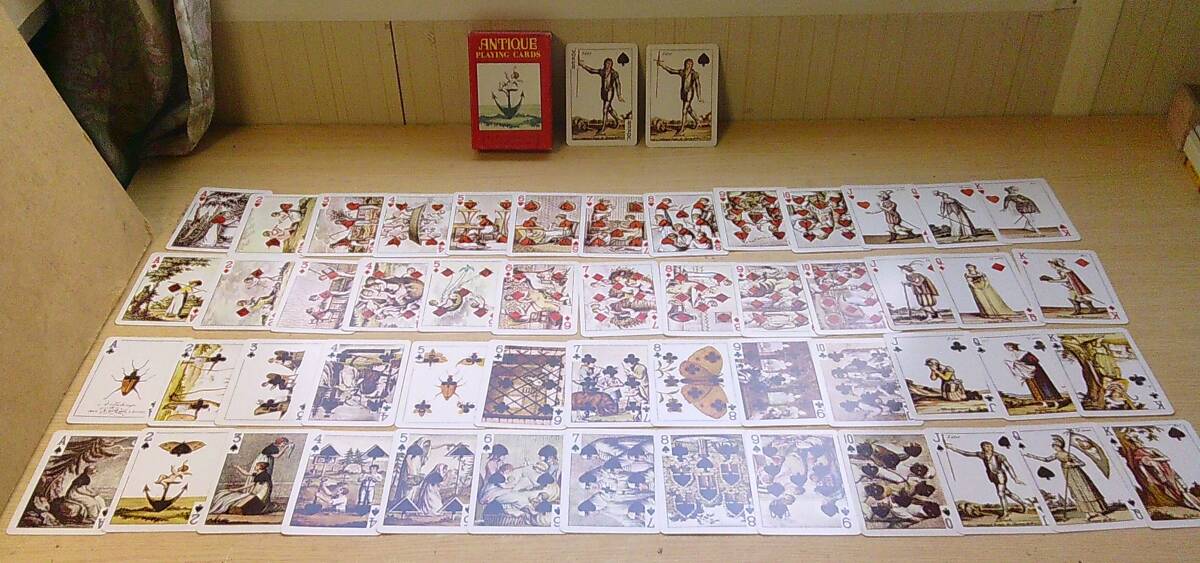 ■ く-905 トランプ 中古 アンティーク プレイングカード カードゲーム ※箱)縦10cm 横7cm 厚さ2.5cm 総重量110g拍卖