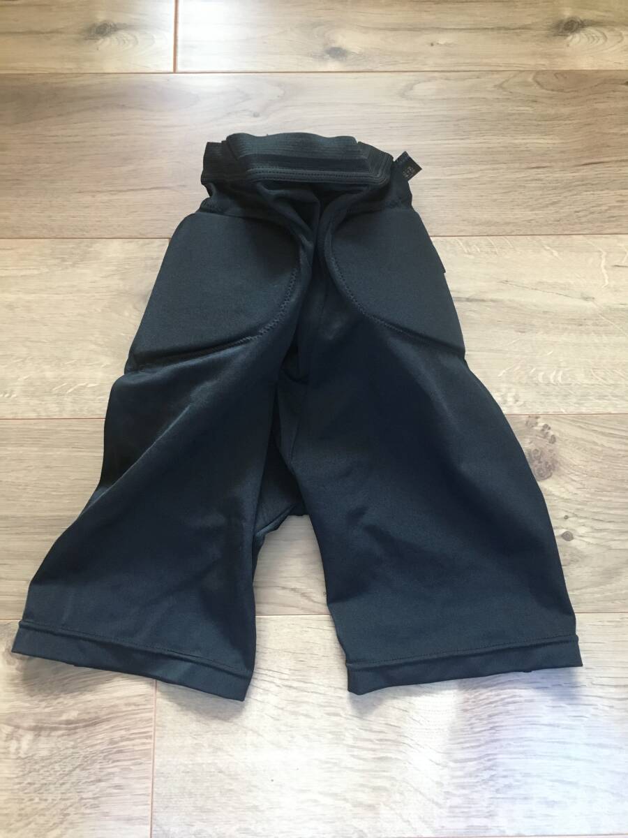 IGNIO サイクリングパンツ 150サイズ 美品 黒拍卖