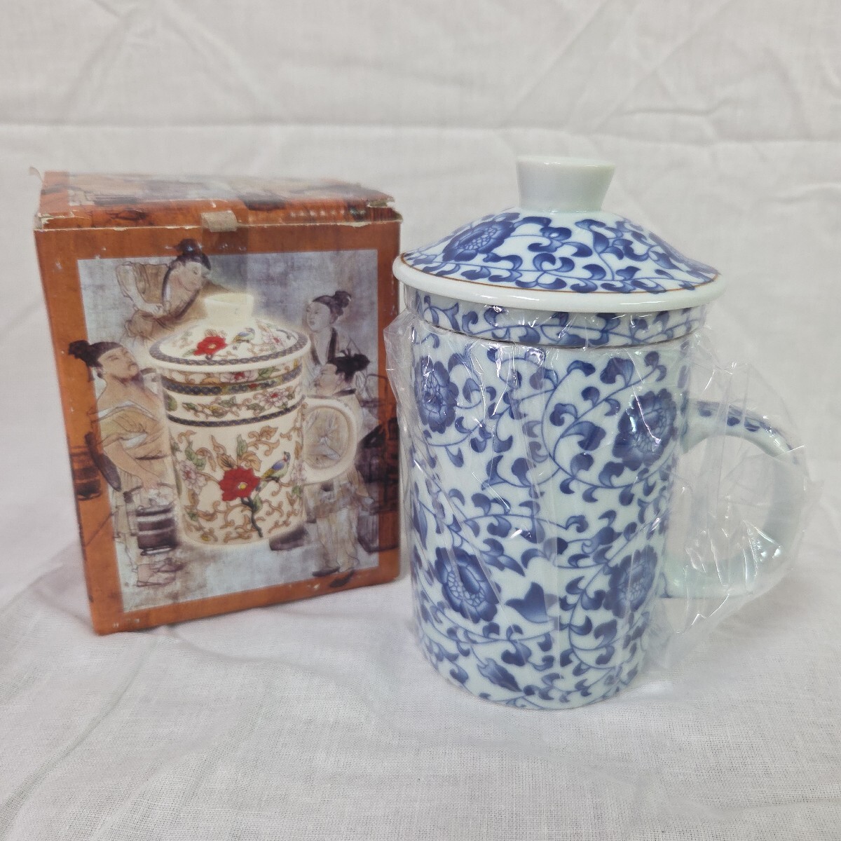 19 陶器 茶こし付 金彩 蓋付 茶器 マグカップ コップ 最終値下げ拍卖