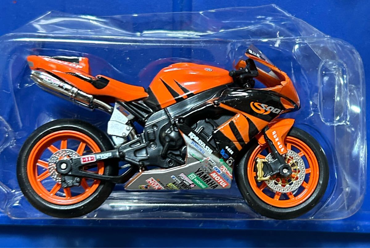 ヤマハ、スズキ、ハーレーダビットソン ミニカーオートバイ 3点 未使用 パック入り拍卖
