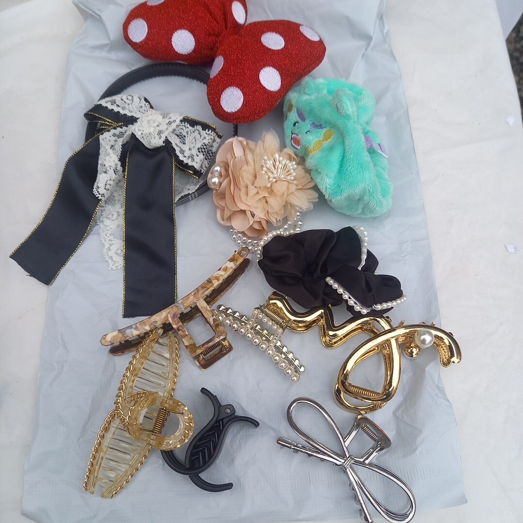 アクセサリー ヘアーアクセサリー カチューシャ 髪飾り バンド まとめて拍卖