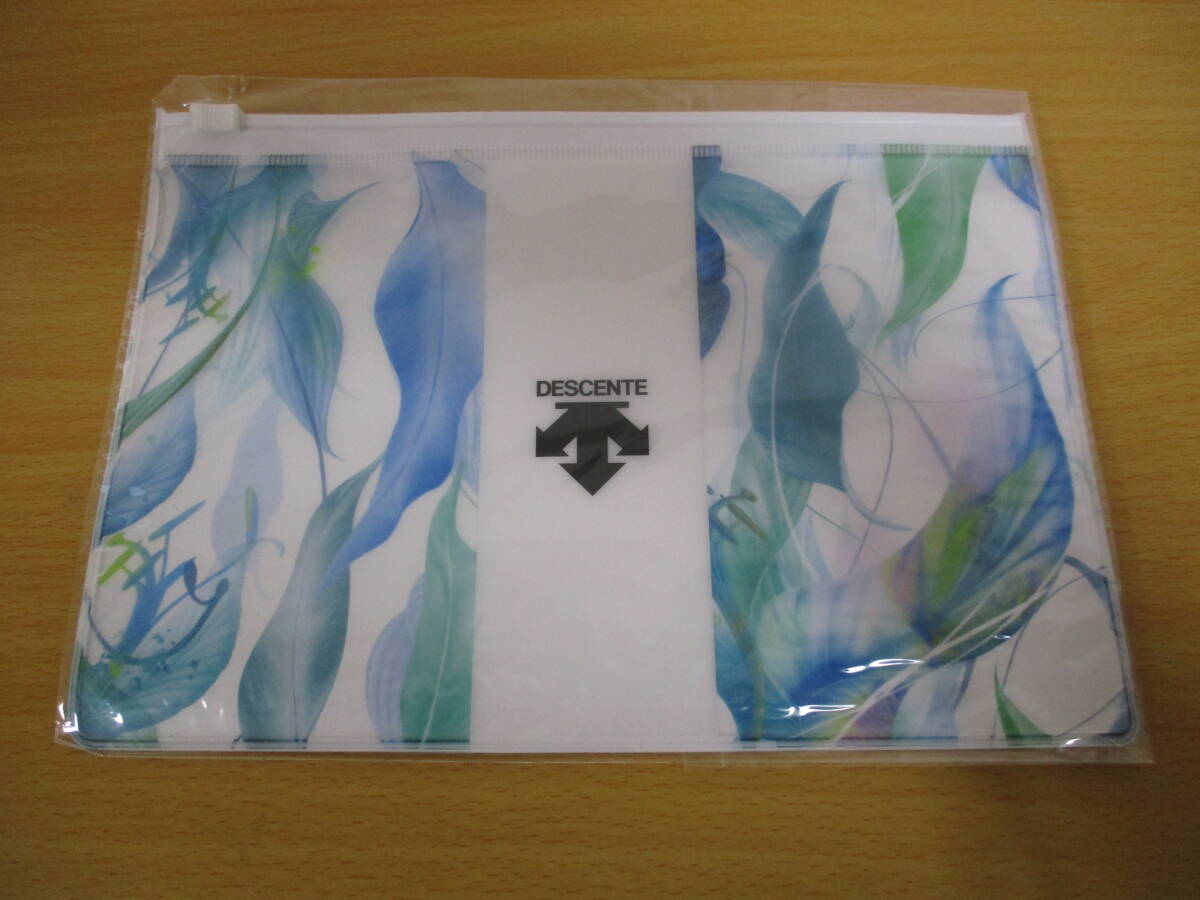 新品保管品!デサント★<スライドジッパー・ビニールポーチ>★白・ブルー系 拍卖