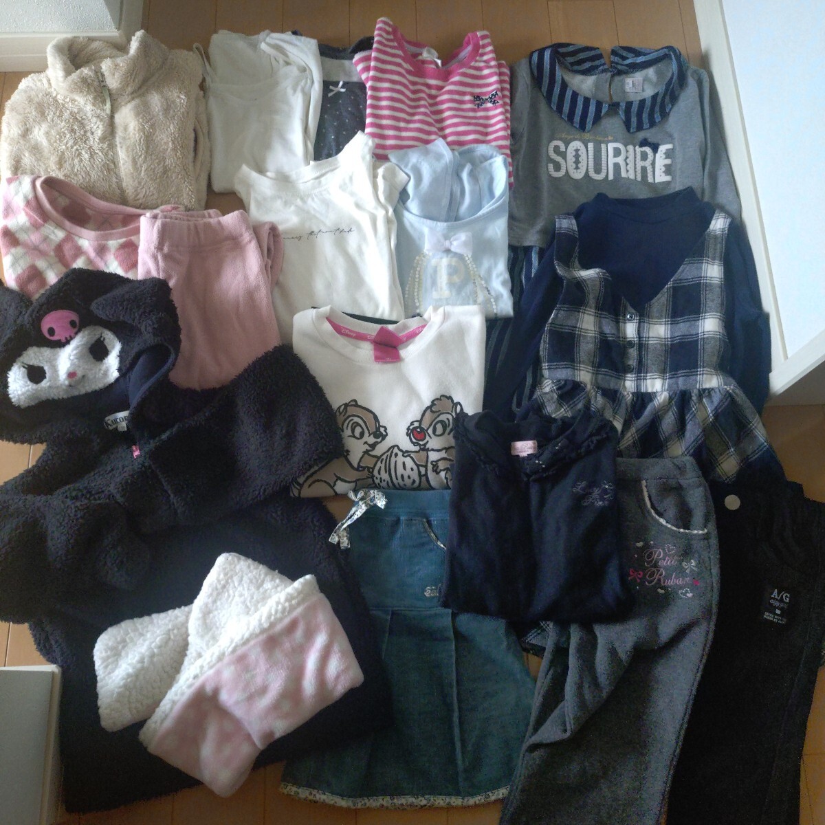 ①女の子130cm服福袋セットマザウェイズユニクロフリースパジャマALGYグローバルワーククロミパーカーワンピーストップス長袖ロンTスカート拍卖