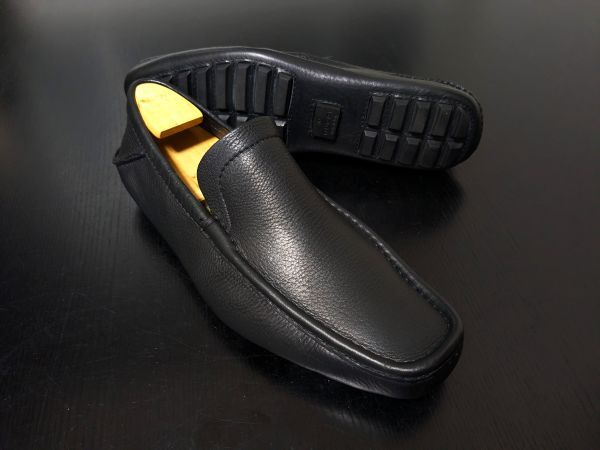 試し履き程度 グッチ 40.5 GUCCI レザードライビングスリッポン ローファー 黒 931拍卖