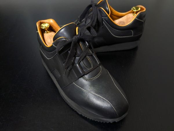 エルメス 40.5 HERMES 2アイレット クイック レザースニーカー 黒 984拍卖