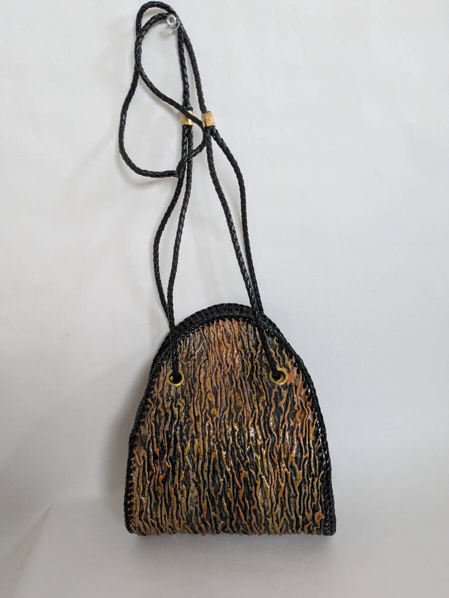 レザーバッグ ショルダーバッグ ハンドメイド【訳アリ】牛革拍卖