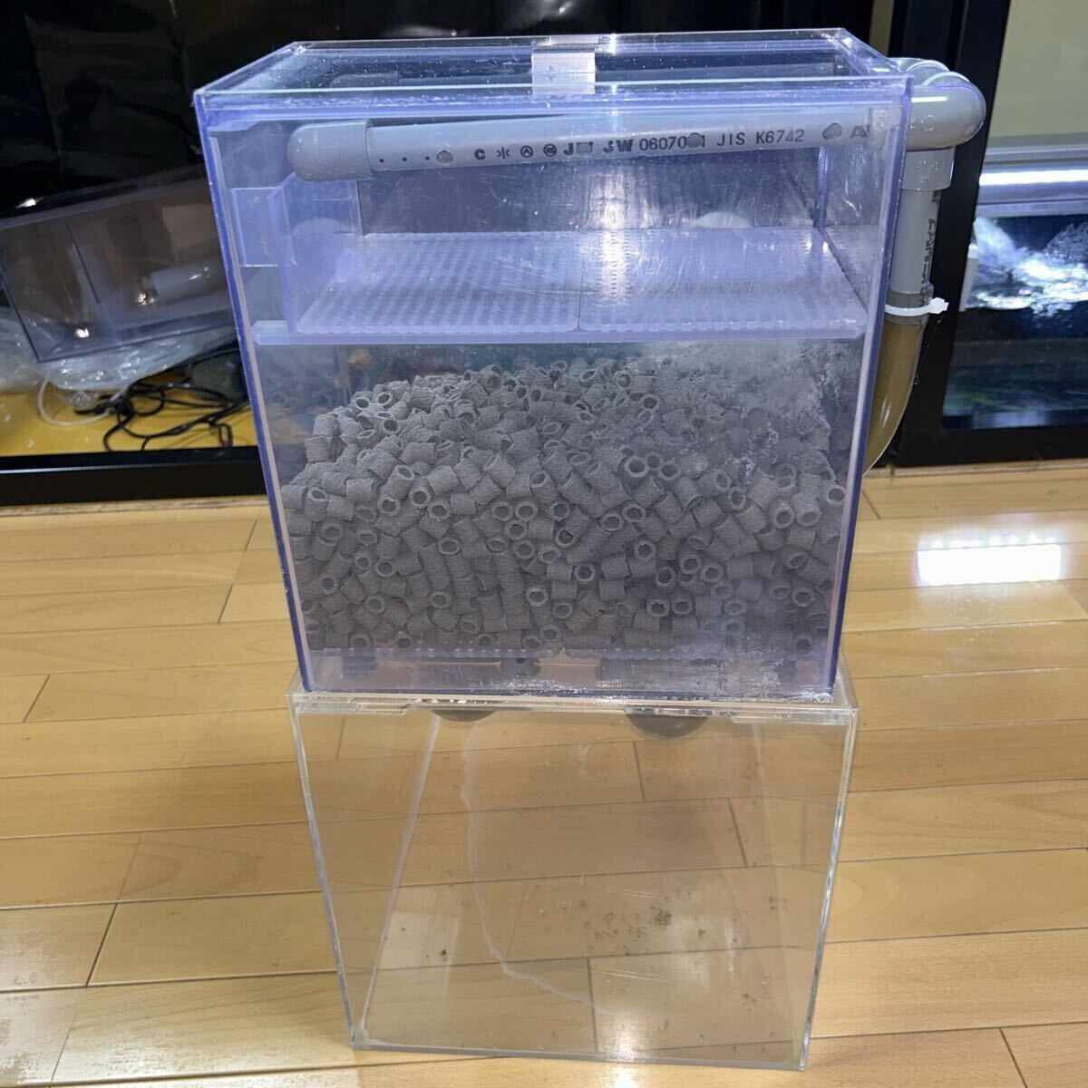 45×30×30アクリル水槽 中古品 アクリル水槽と上部濾過槽のセット拍卖