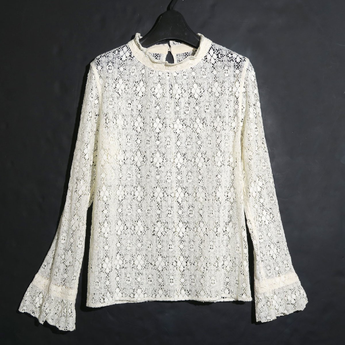 23AW JOURNAL STANDARD relume ラッセルレースフリルネックプルオーバー sizeフリーサイズ ホワイト 23051462107030拍卖