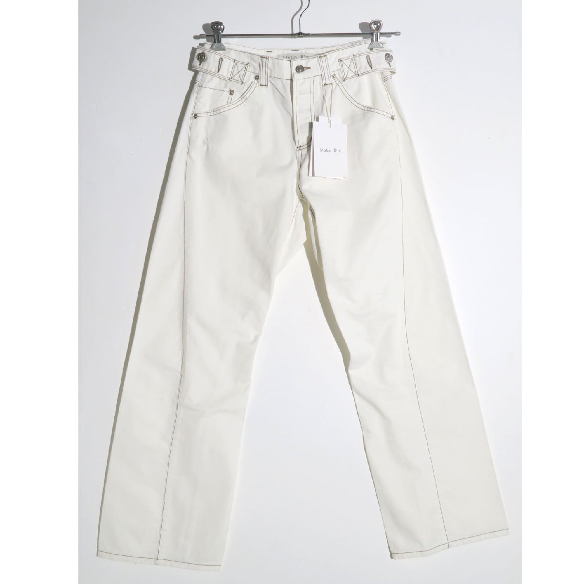 25ss【タグ付・新品】Matin Kim WAIST BUCKLE CURVED TWILL DENIM PANTS S MK2534DN014M マーティンキム ウェスト バックル パンツ拍卖