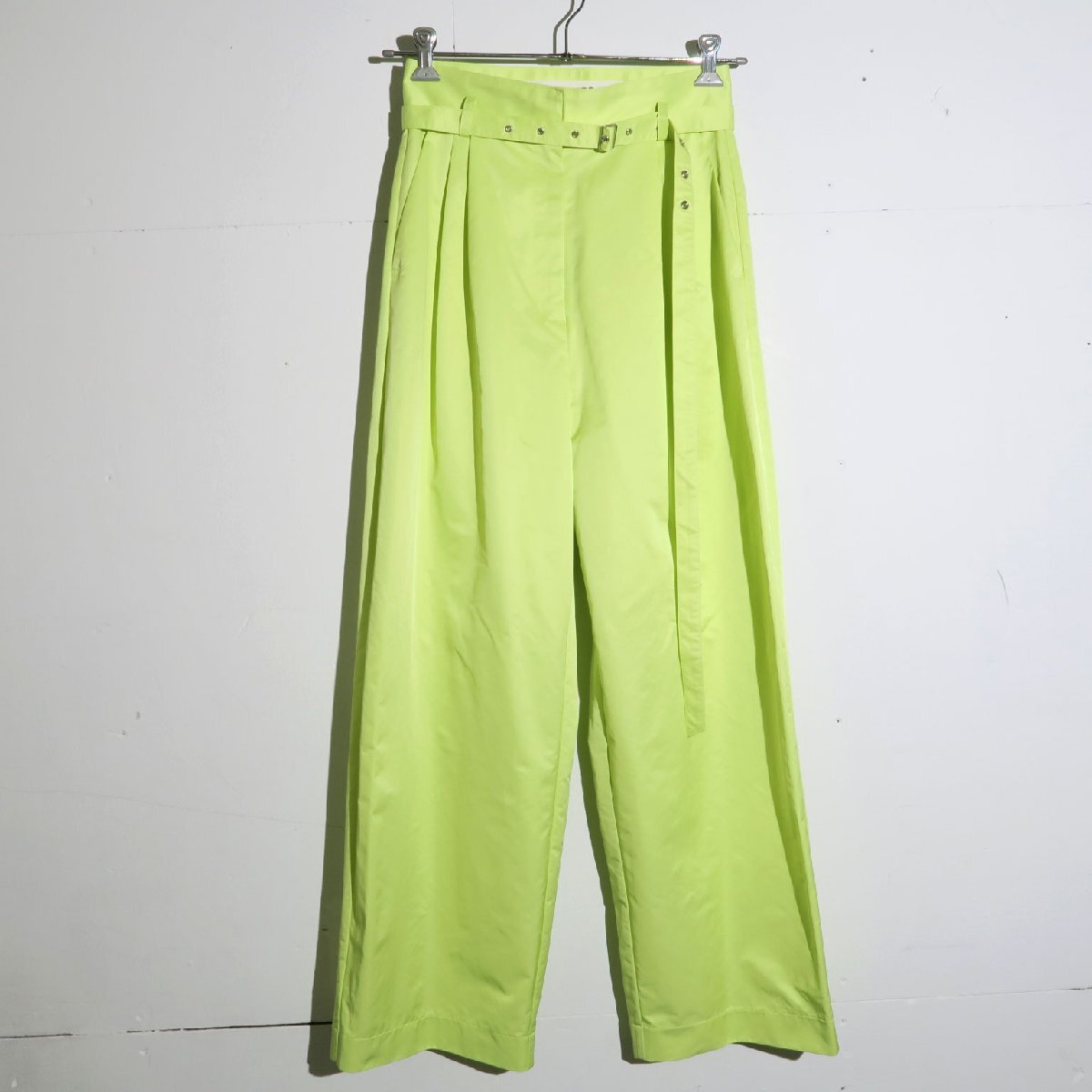 24ss PRANK PROJECT Eyelet Belt Satin TUCK PANTS 定価24,200円 ライム 38 プランクプロジェクト アイレット ベルト サテンタックパンツ拍卖
