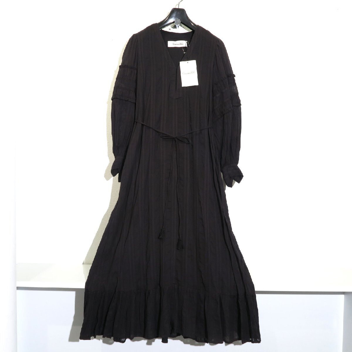 【新品 定価33,000円】Sara mallika STRIPE JQD GATHER DRESS sizeS BLACK 020422SF2 サラマリカ ストライプ ギャザー ドレス ワンピース拍卖