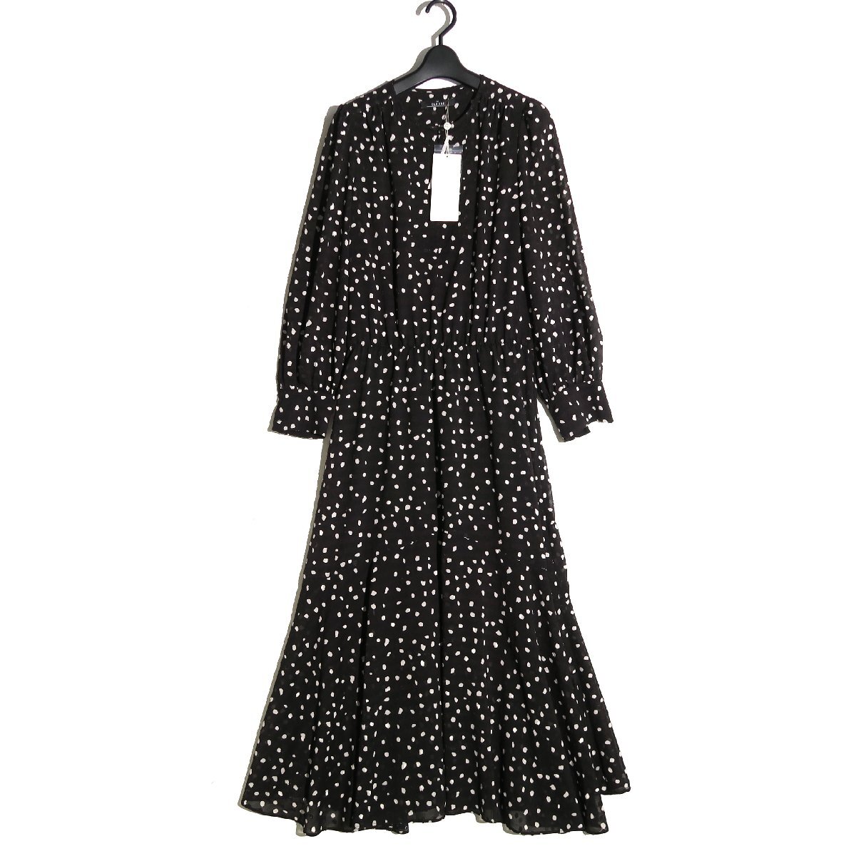 【新品・定価26,400円】THE CLASSE ドットジャカード・プリントドレス size9 ブラックパターン 31509 DoCLASSE ドゥクラッセ ワンピース拍卖