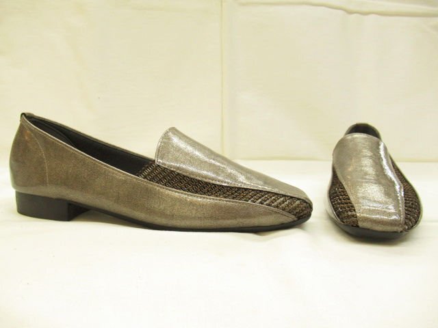G.F ゴールデンフット 新品同様 日本製 軽量 サイドメッシュ 合皮レザー パンプス 24.0EEE ダークゴールド系★宅配便S★p0319拍卖