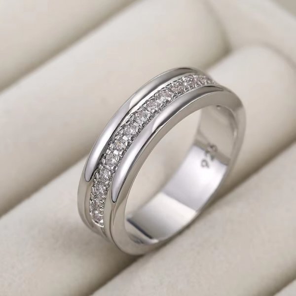 【今だけ送料無料!当店一番人気デザイン】ダイヤモンドCZパヴェリングシルバー仕上げ9号拍卖