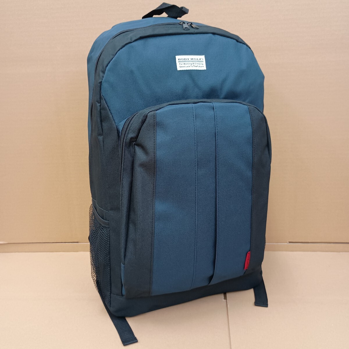 【新品】送料込み メンズ レディース 大容量 バックパック リュックサック Dパック 防災 避難 部活 スポーツ ジム 通勤通学拍卖