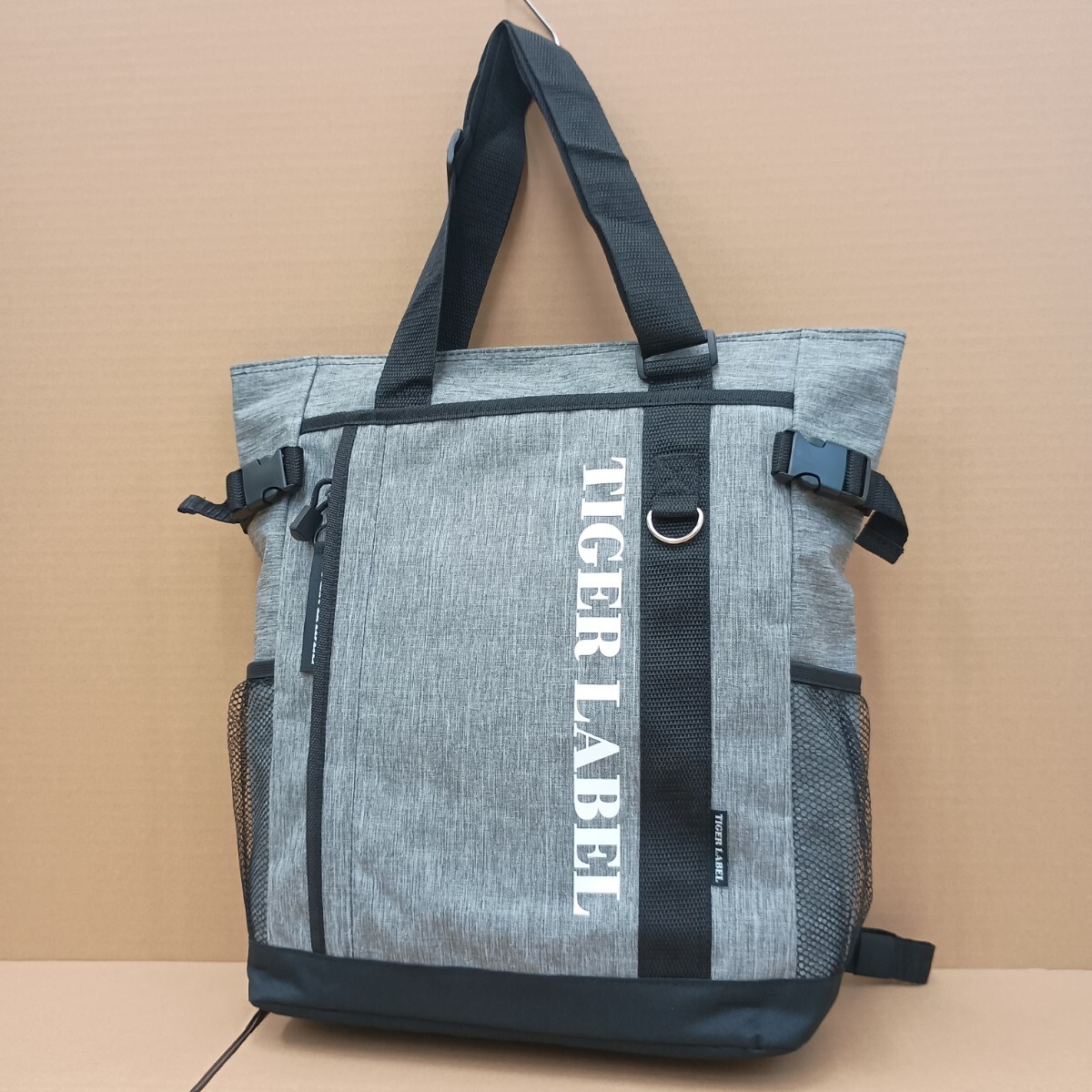 【新品】送料込み メンズ レディース キッズ リュックトート トートバッグ 手提げ 買い物 2WAY スポーツ ジム 通勤通学 拍卖