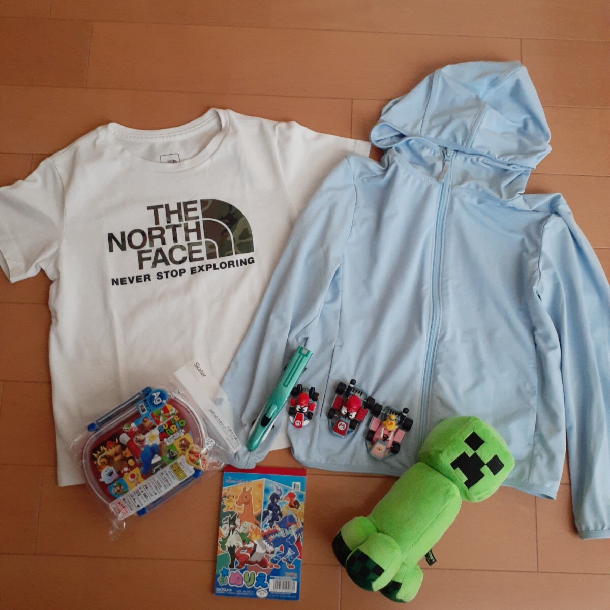 男の子まとめ売り9点ノースフェイスキッズTシャツなど 120サイズ拍卖