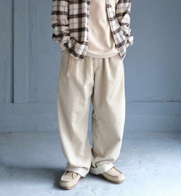8080【新品タグ付き】UNIQLO U ユニクロユー コーデュロイタックワイドパンツ 471796 ベージュ L(ウエスト84-92cm)拍卖