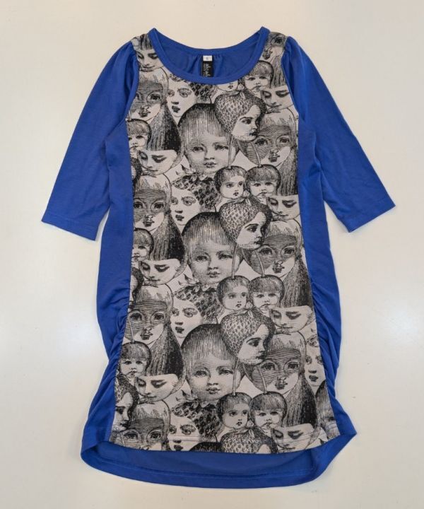 H8029 あちゃちゅむムチャチャ キッズ ワンピース 総柄 顔 アート 切替 レーヨン/ポリエステル ブルー キッズL(125~135cm)拍卖