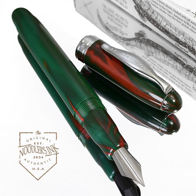 ■●万年筆 FlexNib【NOODLERS INK/ヌードラーズインク】December 25th Ahab 高品質混合レジン軸 ピストンフィラー 緑赤 新品 1円~/NDA25拍卖