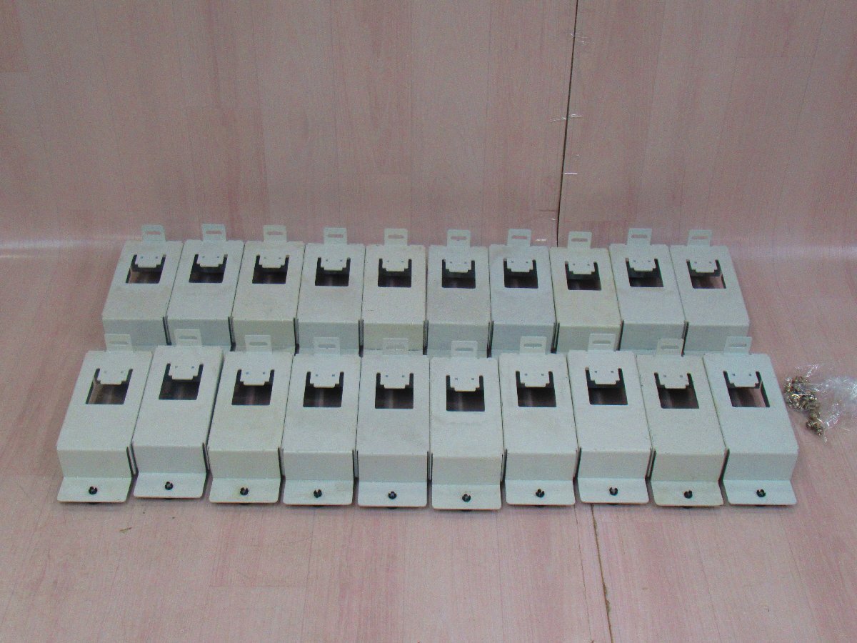 Ω お得# 保証有 SAXA 【 シュソウチスエオキヨウヒン-01A 】(10組セット) サクサ プラティア PLATIA 主装置据置用品 ネジ付拍卖