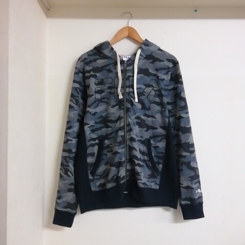 ★【古着】 FILA(フィラ) ジップパーカー(パーカー) Oサイズ グレー 迷彩柄拍卖