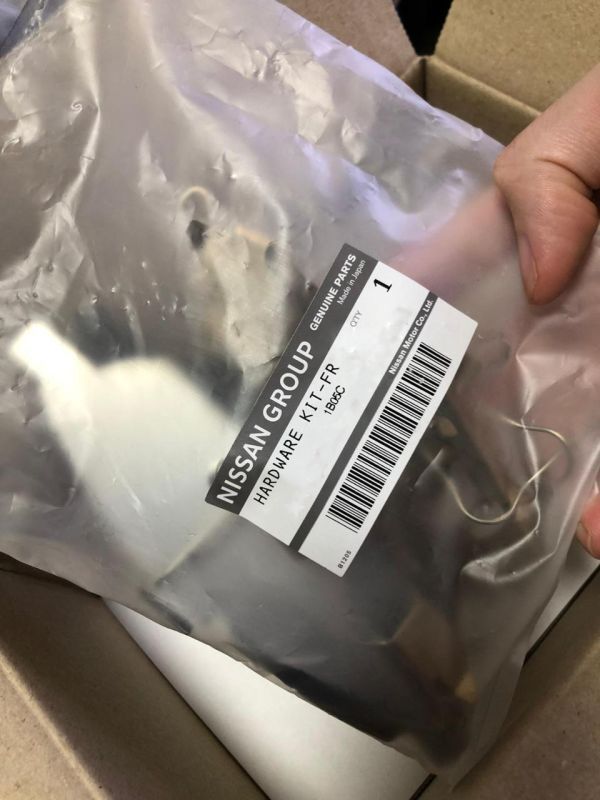 在庫希少!【未使用 日産 純正】マーチ K13 フロントパッドシムキット ハードウェアキット 左右セット拍卖