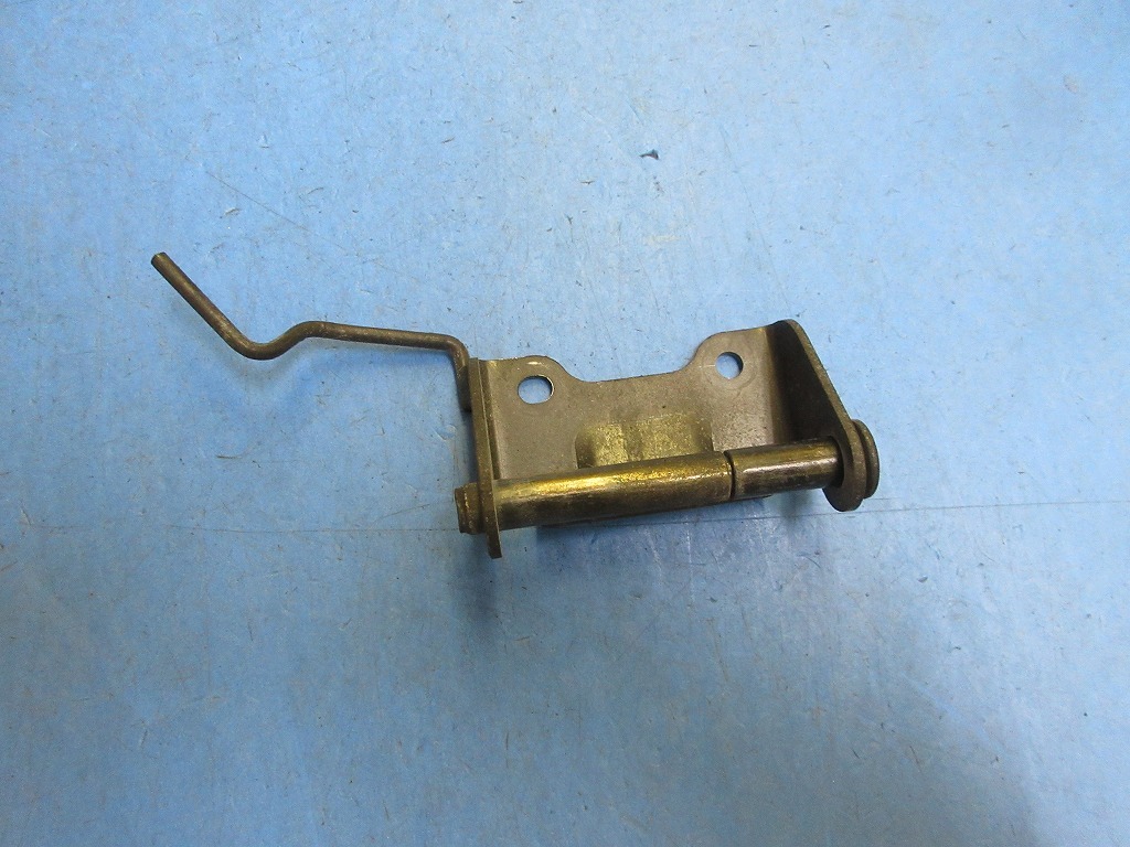 ジョグ SA16J 検)ZR シートヒンジ 781-66拍卖