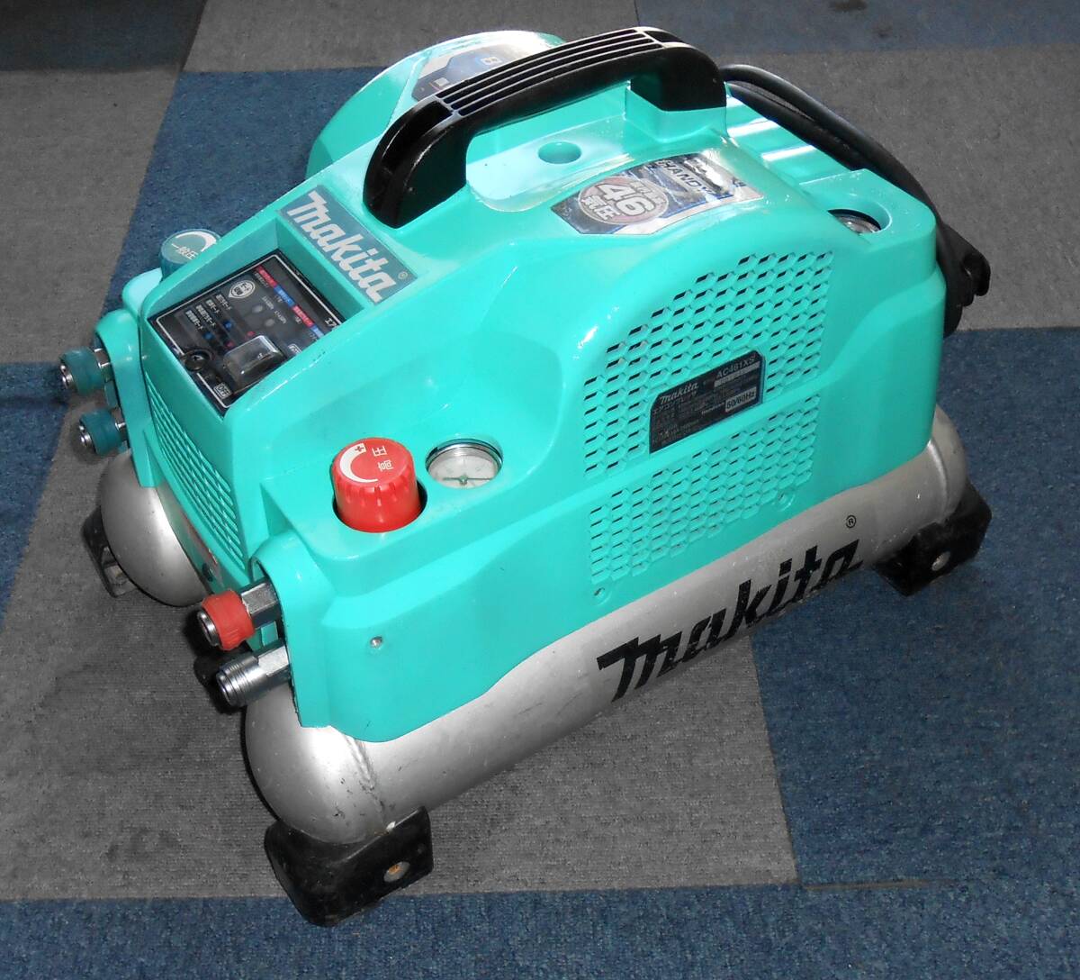 Pro Shop 整備保証付3ケ月 AC461XS 携帯型軽量タイプ マキタ 常圧 / 高圧 エアコンプレッサー 程度良好 お買い得品拍卖