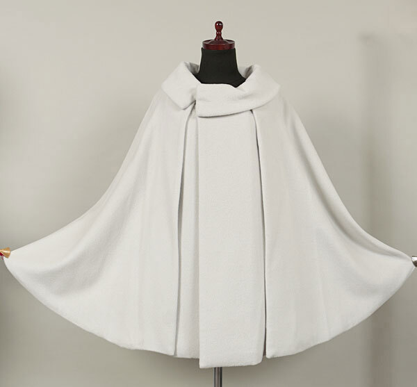 和遊館 即決eha3320 アンゴラ 60% 二重 トンビ ケープ コート シルバーホワイト色拍卖