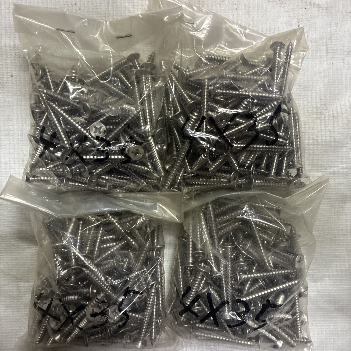 SUNCO ステンレス (303、304、XM7等) (+) A皿 ステン (+) Aサラ 4x35mm、400本、未使用、保管品です。拍卖