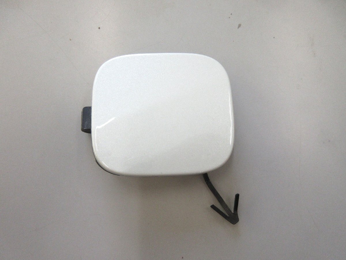 ◆ T33 SNT33 エクストレイル X-TRAIL 純正 フロントバンパー フックカバー メクラ キャップ 622A0-6RA0H ブリリアントホワイトパール拍卖