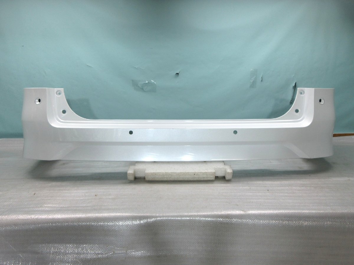 ◆ FC28 FNC28 GFC28 セレナ ルキシオン・ハイウェイスター SERENA LUXION・Highway Star 純正 リアバンパー 85022-7DF0H プリズムホワイト拍卖