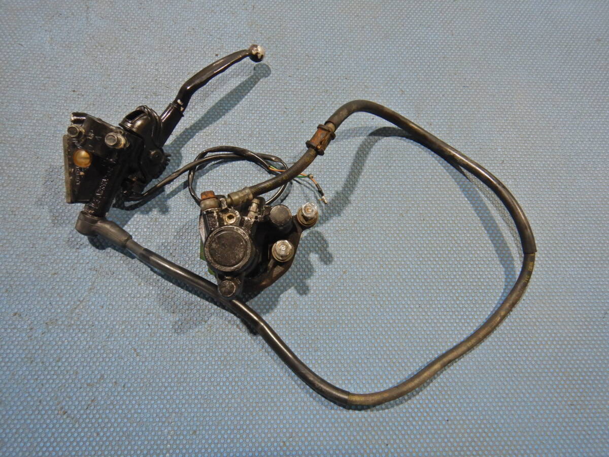 XS250スペシャル フロントブレーキ キャリパー マスター拍卖