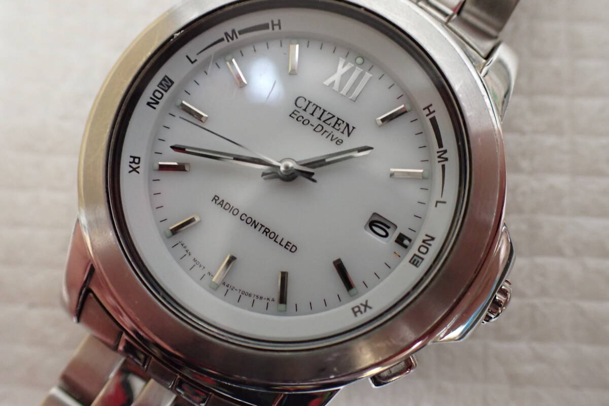 CITIZEN シチズン エコドライブ 腕時計 A412 電波ソーラー シルバーカラー メンズ 稼働品 定形外郵便全国一律270円 D2-MA拍卖