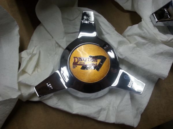 デイトン ワイヤー インパラ チップ ノックオフ ゼニス タワー コンビ ゴールド ゼニス DAYTON エングレ LA OG NOS ボム ローライダー拍卖