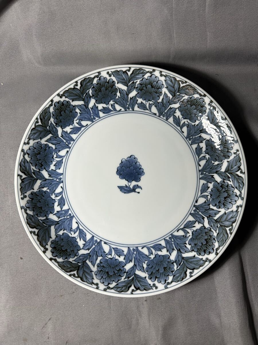ブランド たち吉の紺の菊模様大皿 飾り皿 青花 古美術 箱ない拍卖