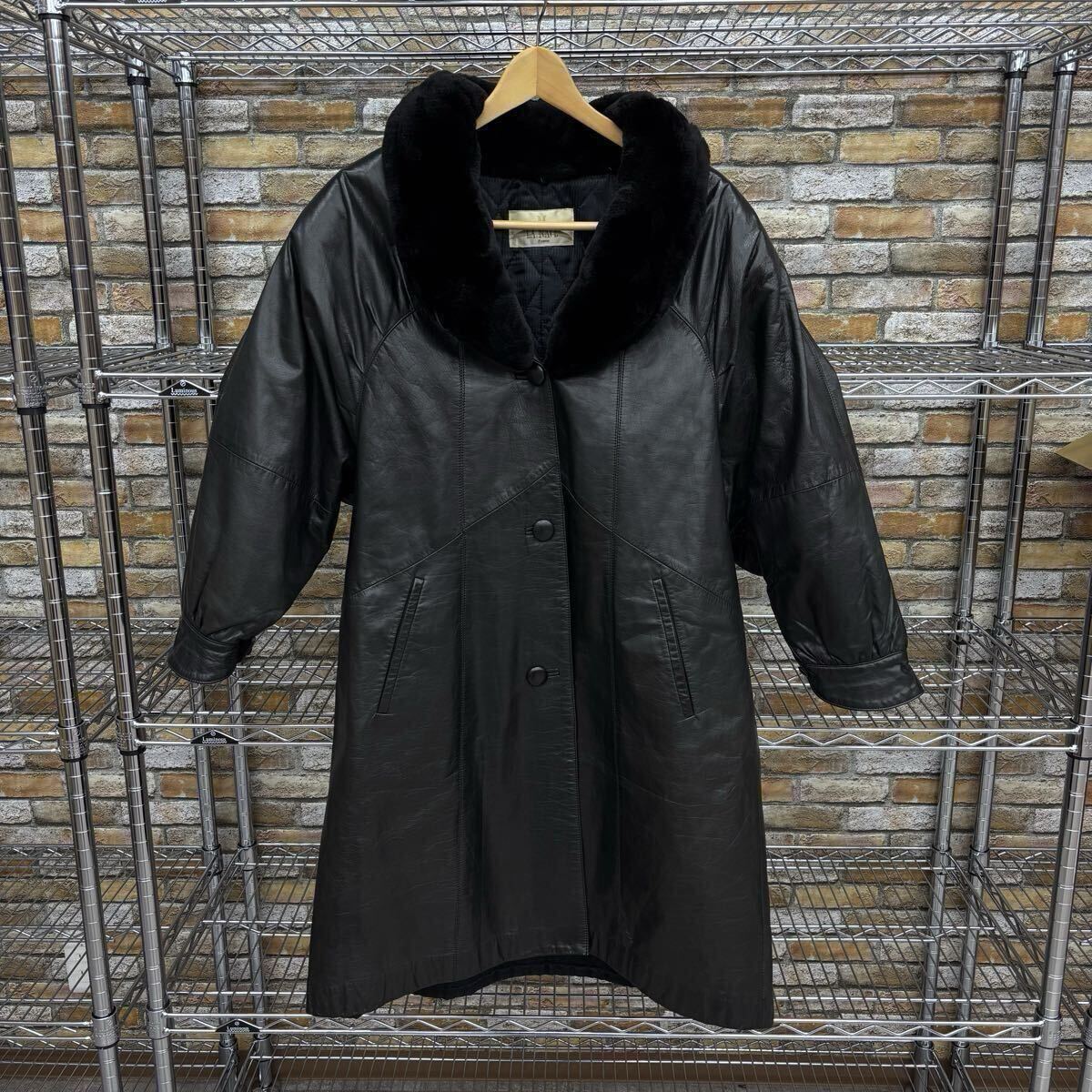 『美品』LA NAVE femmeレディースレザーコート牛革 黒 #719拍卖