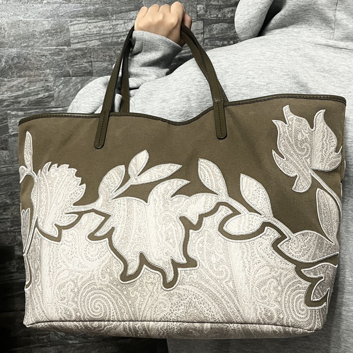 極美品/A4収納 ●ETRO エトロ メンズ ビジネス トートバッグ ショルダー ●キャンバス×PVC ●ペイズリー柄 カーキグレー 肩掛け 保存袋付拍卖