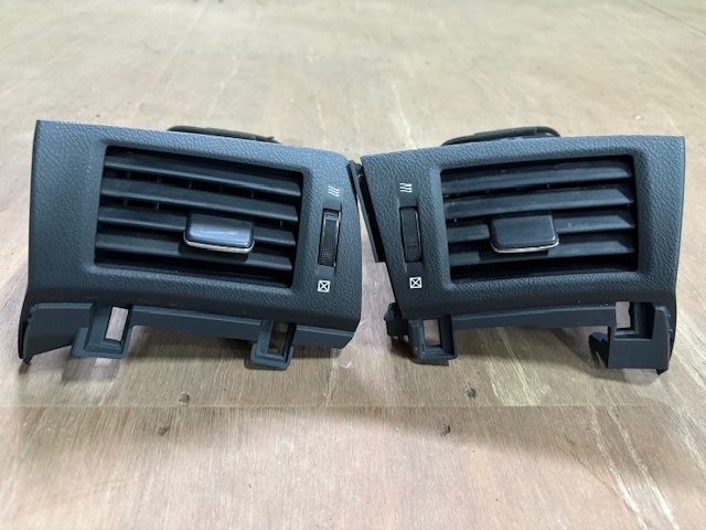 MIMK★H24 ヴェルファイア3.5Z_G 前期★純正 エアコン吹き出し口 左右セット★DBA-GGH20W/20系/アルファード/TOYOTA/部品取り車拍卖