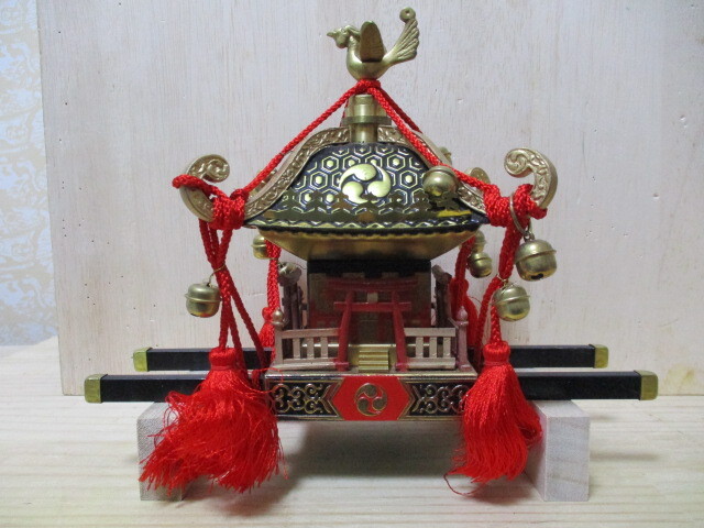 Y169-331W 置物 神輿 金属製 本体:高さ約15.1cm 中古 (T20-左)拍卖
