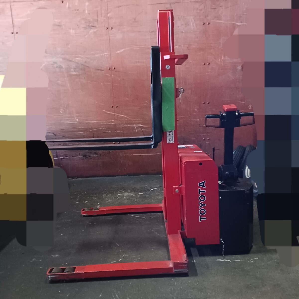 電動 スタッカー フォークリフト スギコーウォーキーリフト 荷揚げ最大1000kg  バッテリー式拍卖