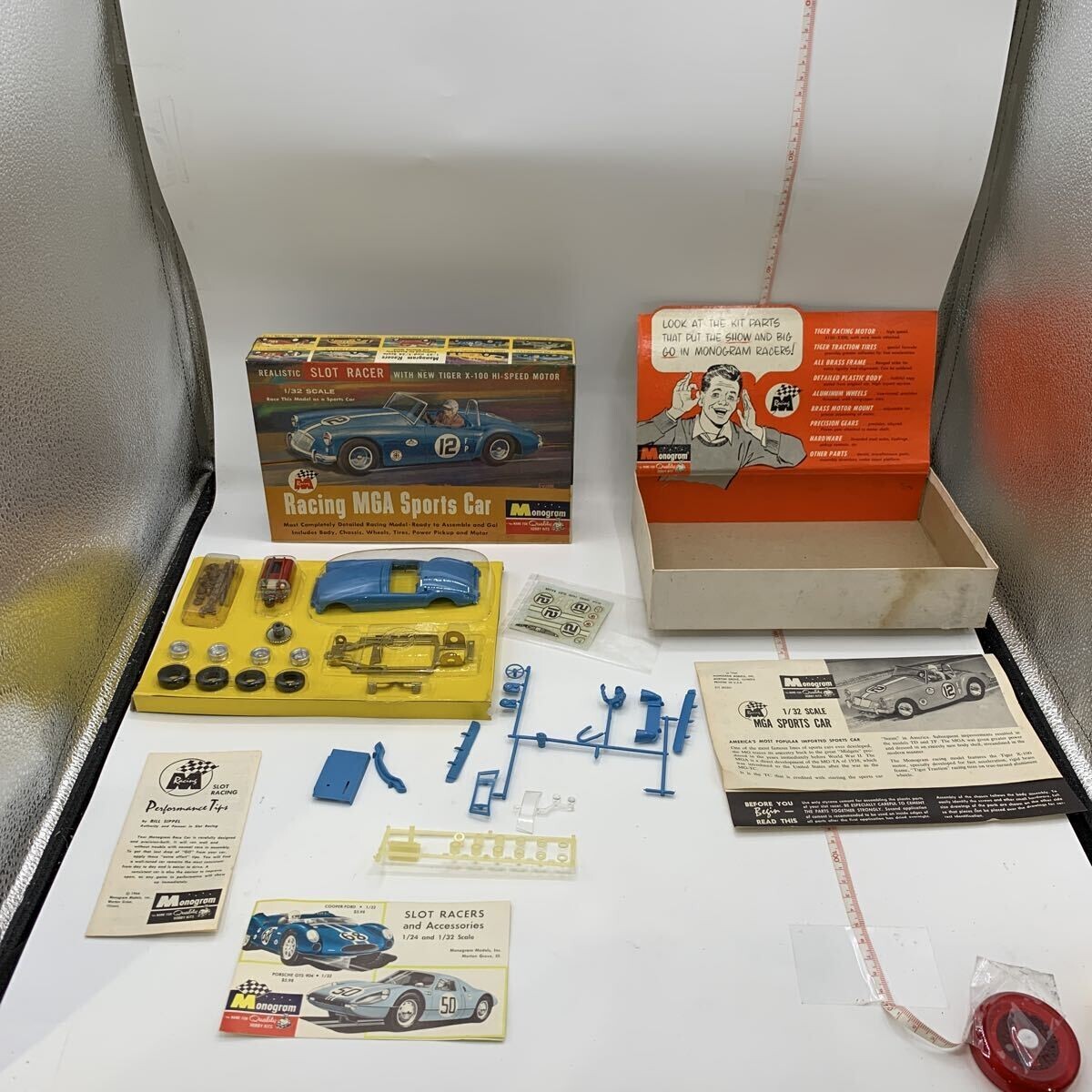 未使用 1/32モノグラム monogram MG A ロードスター スロットカーキット 84111190R拍卖