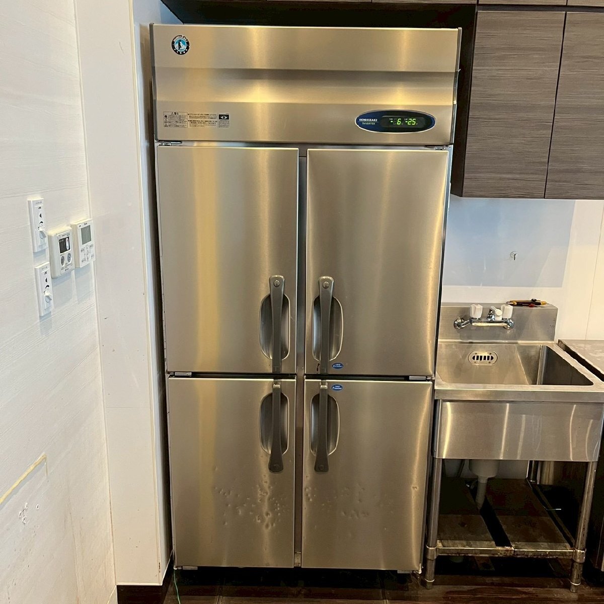 %OG% ホシザキ 業務用冷凍冷蔵庫 HRF-90ZFT3 2016年製 W900×D650×H1910 50/60Hz 動作確認済み 3相 200V %T-251018拍卖