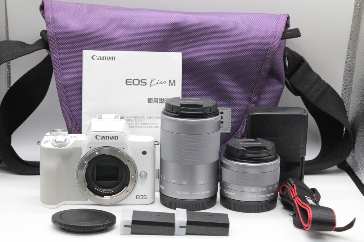 ★美品★キャノン CANON EOS KISS M ダブルズームキット #7611014 RO3082拍卖