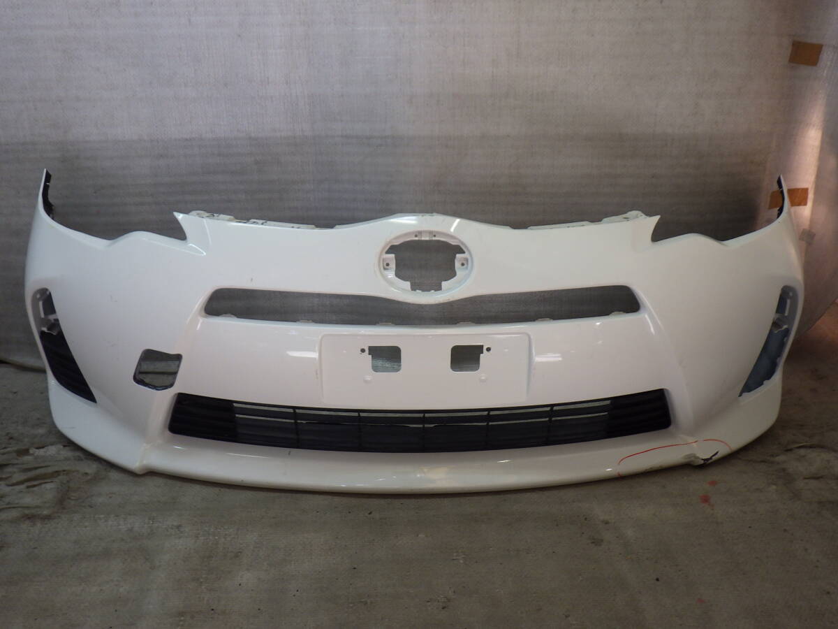 NHP10 前期 アクア 純正フロントバンパー 52119-52620 ロアグリル拍卖